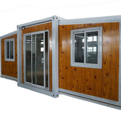 Case in container espandibili Casa con telaio in acciaio galvanizzato e cartone MGO da 18 mm