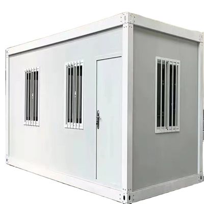 Contenitore prefabbricato con materiale resistente alle intemperie