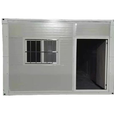 Casa in container in laboratorio costruzione magazzino