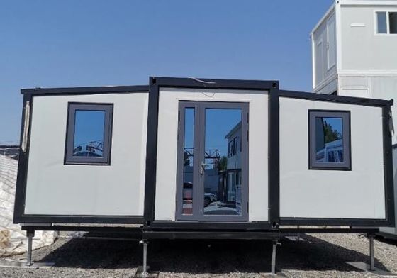 Casa in contenitore di legno espandibile con buona quantità per la camera da letto