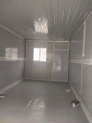 Case in container a due piani su misura con design impermeabile e caratteristiche smontabili
