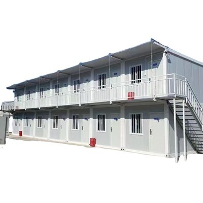 Case prefabbricate in bianco / grigio / nero